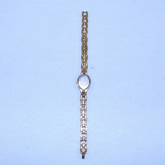 Pulsar PEGA62 Mother of Pearl Dial Crystal Accented Gold Tone Women's Watch - Picture 4 of 4